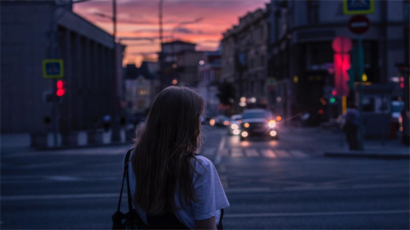 红眼白金徽章血之狂暴